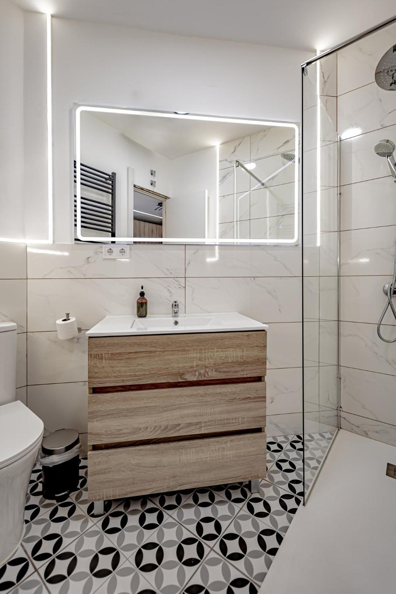 Apartamentos Santiago Cordero Madrid Exteriör bild