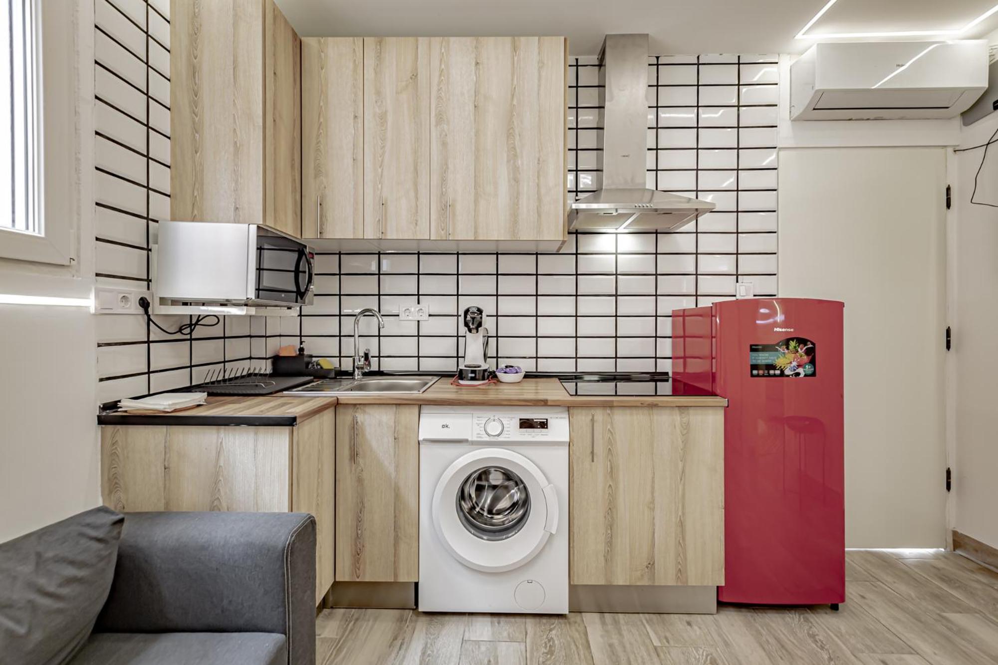 Apartamentos Santiago Cordero Madrid Exteriör bild
